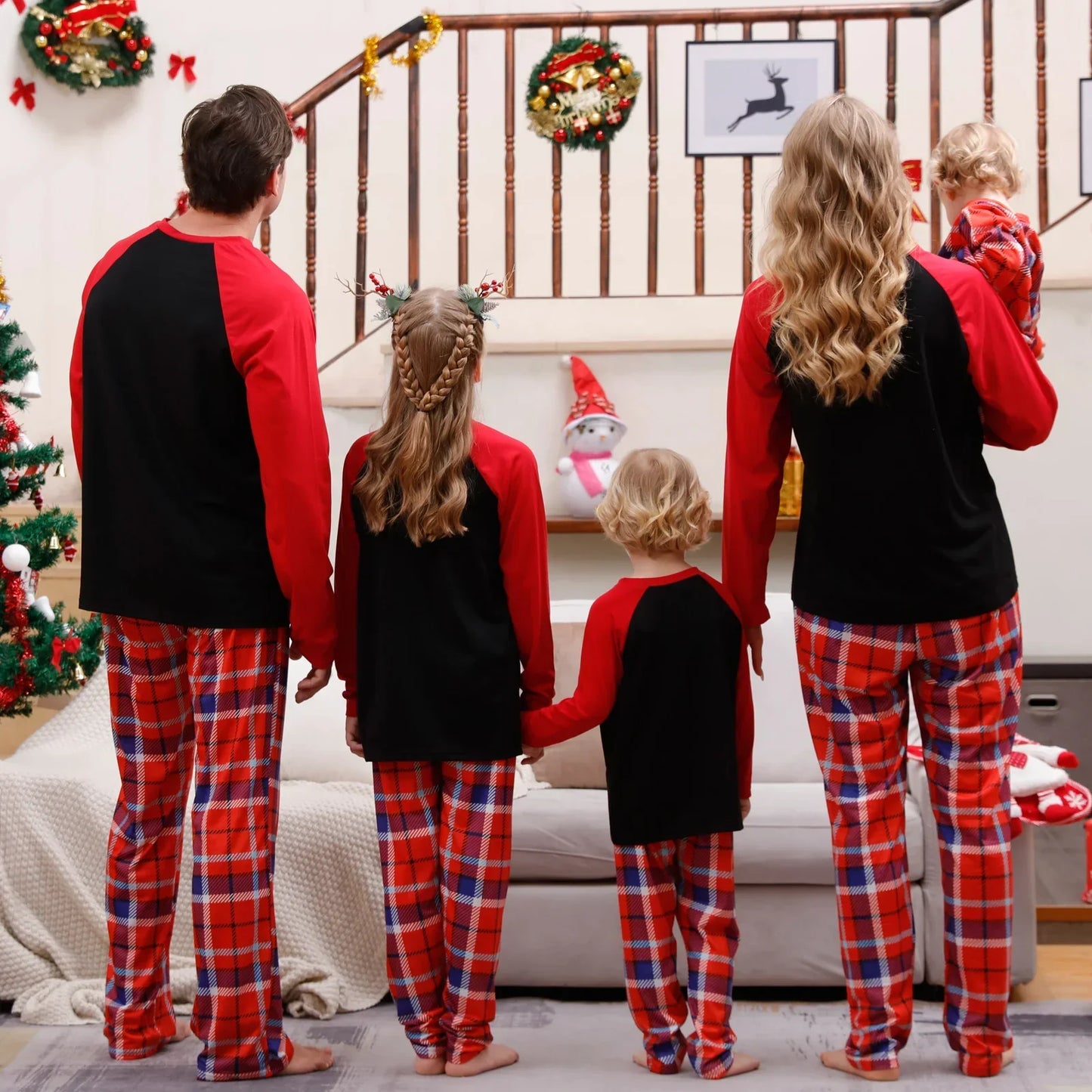 Pyjamas de Noël pour les soirées familiales festives pour tout le monde