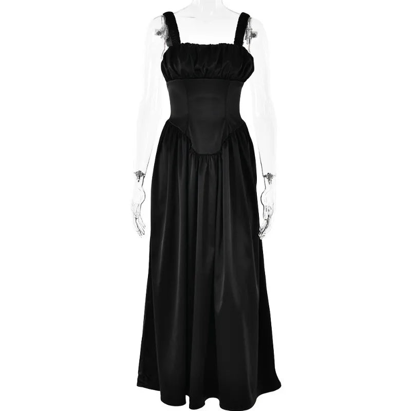 Black Dress Ideal for Romantic Dinners & Outdoor Weddings