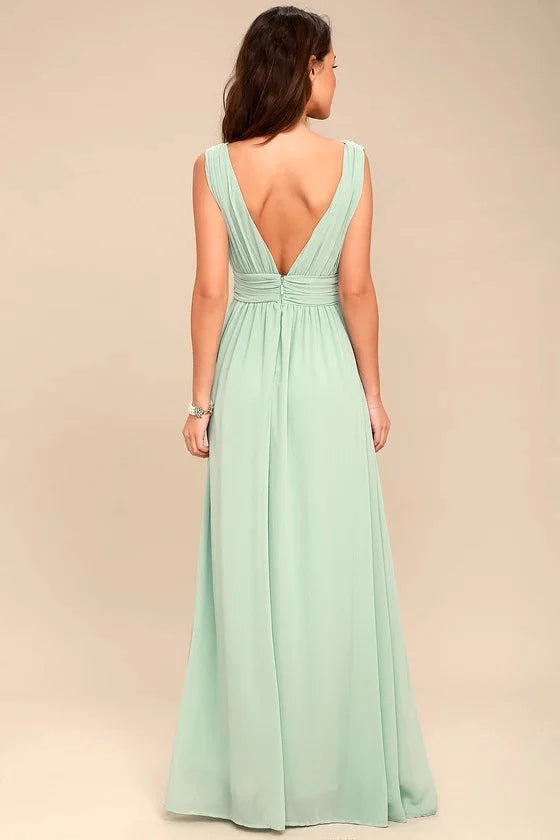 Elegant Dresses- Elegant Chiffon Maxi Dress - Plunging Neckline for Gala Nights- - IndioGear Fashion and Gear