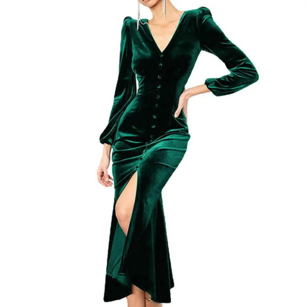 Evening Dresses- Luxurious Velvet Long Sleeve Maxi Dress for Year's End Festivities- Atrovirens- IndioGear Women Clothing