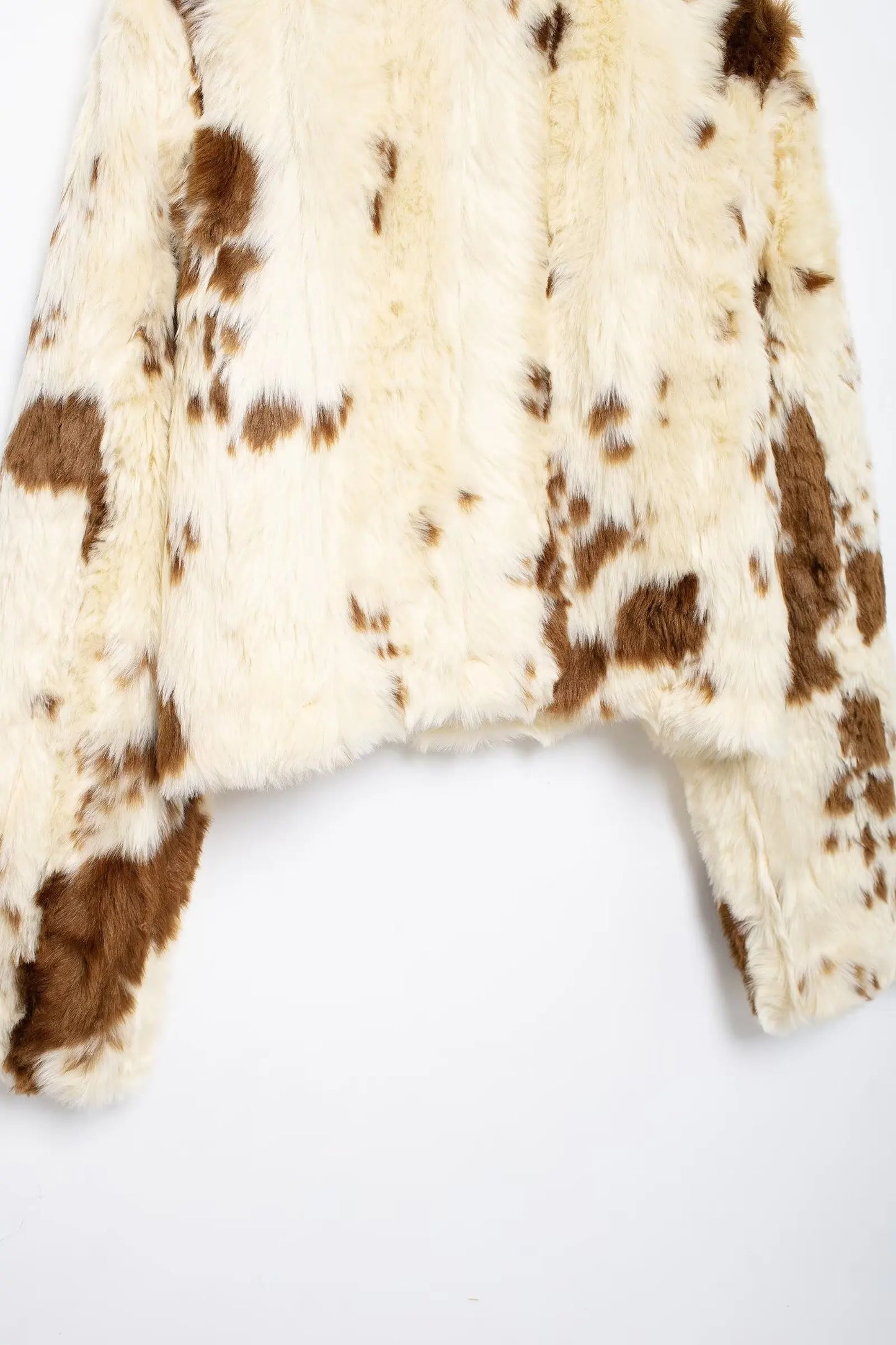 Jackets- Elegant Faux Fur Jacket with Vintage Charm- - IndioGear