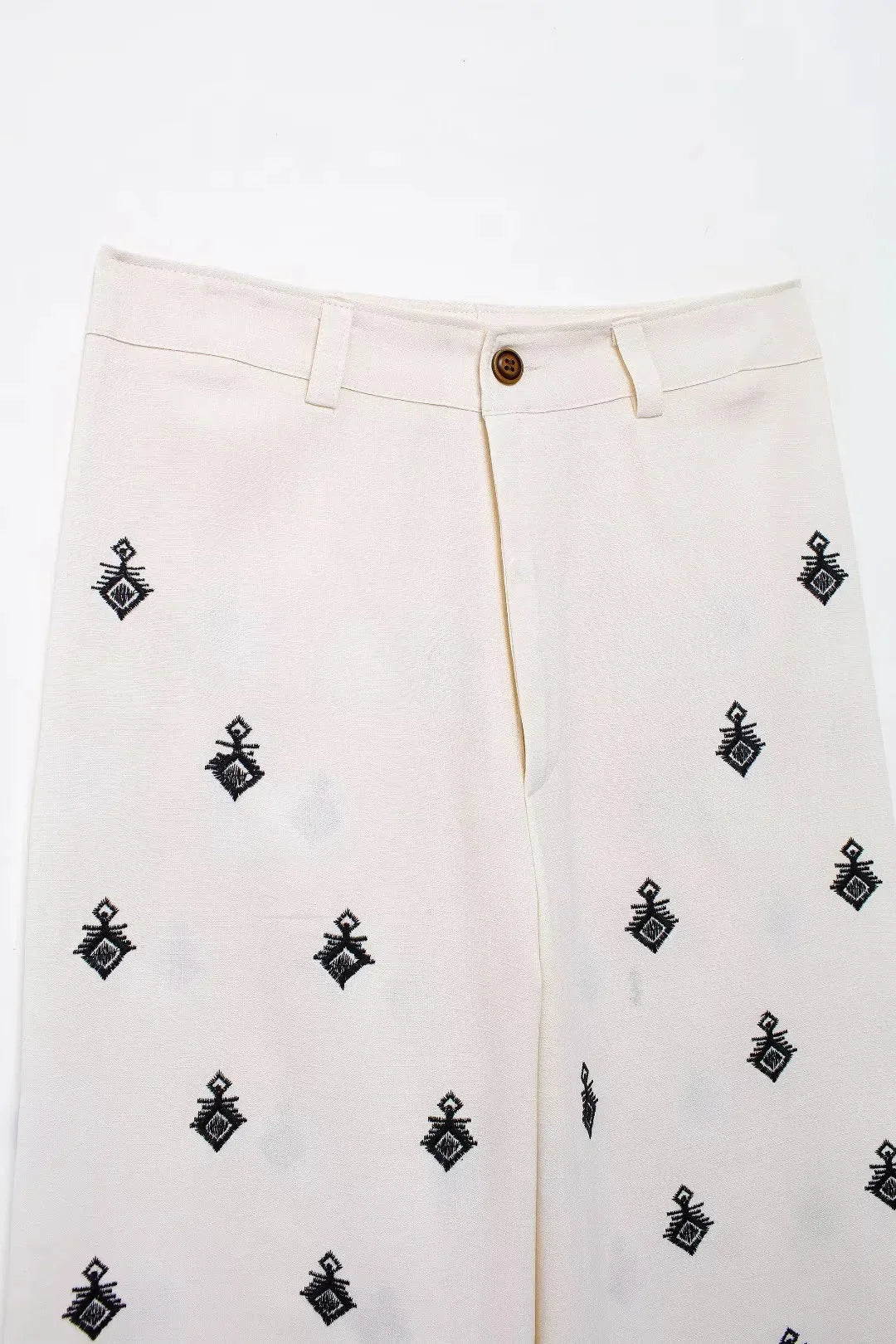 Loungewear - Embroidered Loungewear Artistic Pants and Shirt