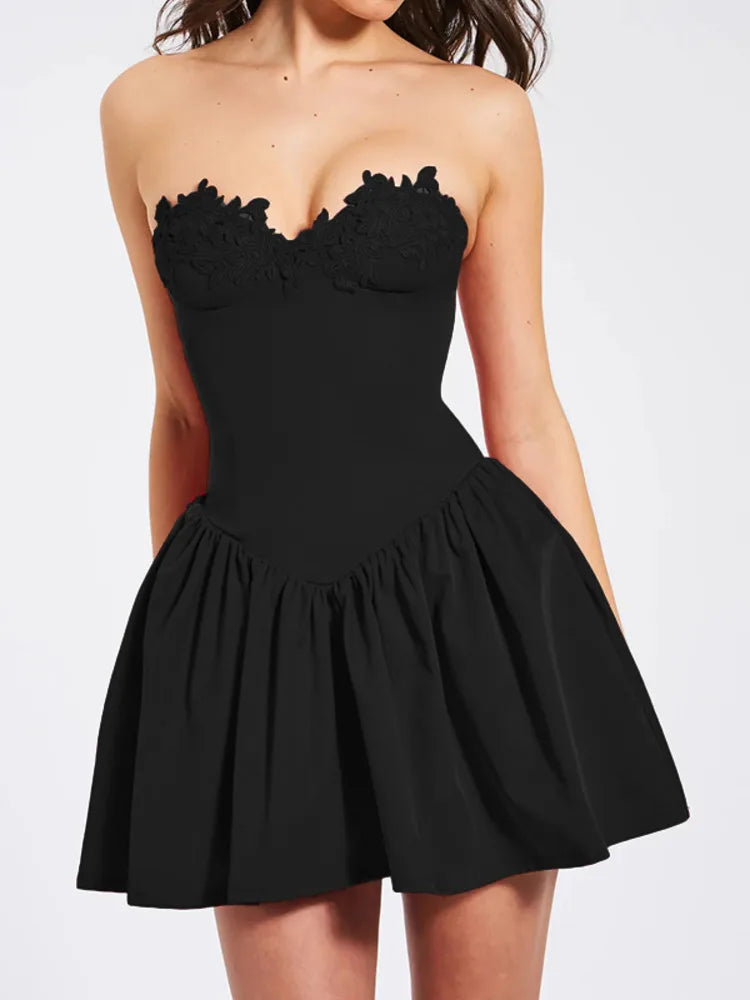 Mini Dresses - Chic Sweetheart Neckline Mini Dress for Special Occasions