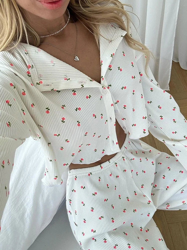 Pajamas Set- Comfy Floral Pajama Suit Pants & Crop Top Loungewear- - IndioGear Women Clothing