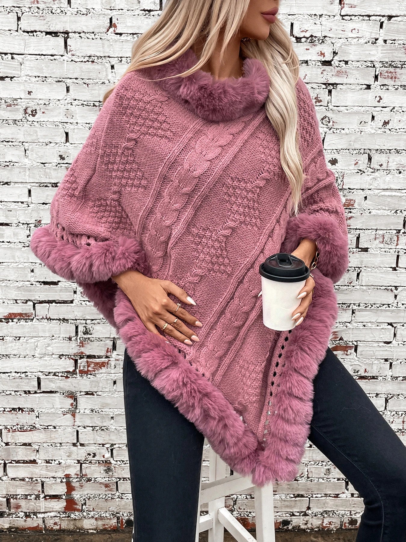 Ponchos- Fur-Trimmed Poncho for Elegant Winter Layering- - IndioGear.com