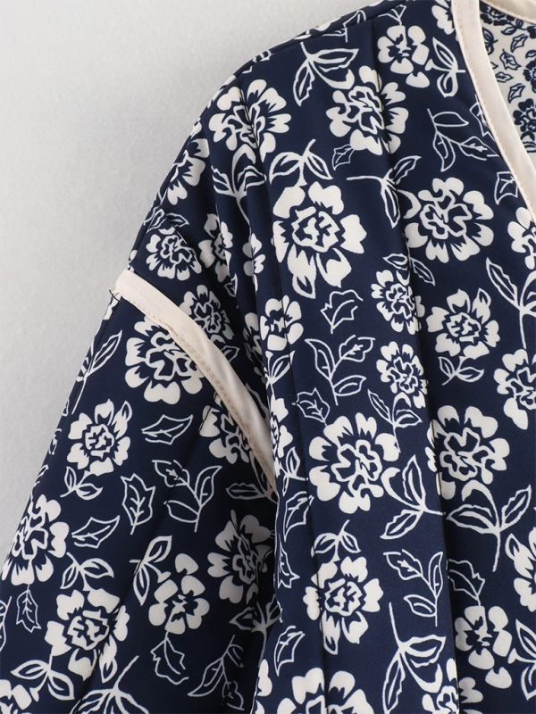 Quilted Jackets- Everyday Navy Floral Quilted Jacket- - IndioGear.com