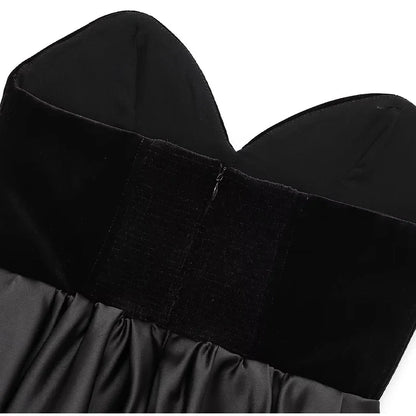 Strapless Tops- Minimalist Velvet Top with Sweetheart Neckline- - IndioGear