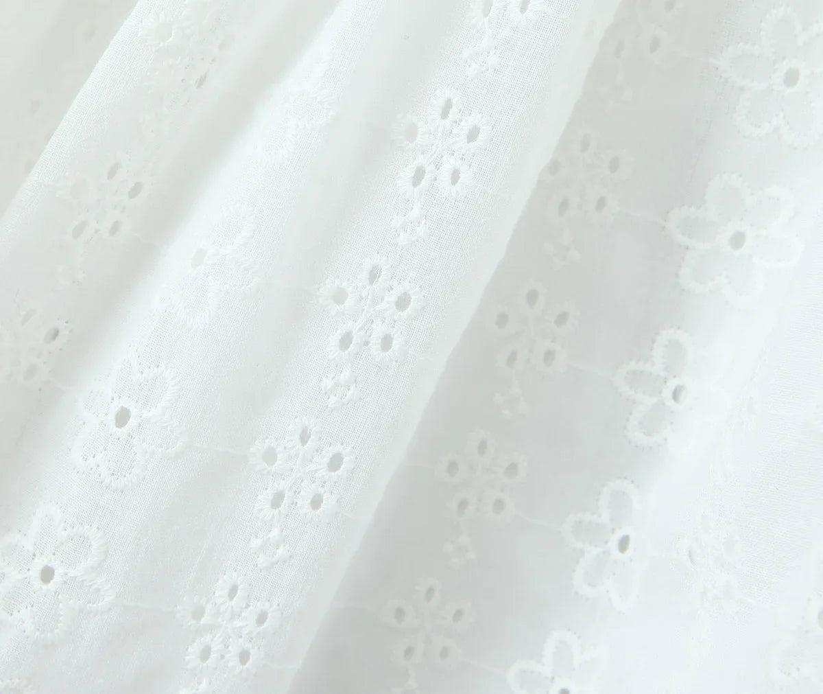 Romantic Floral Eyelet Lace Dress for Summer Weddings