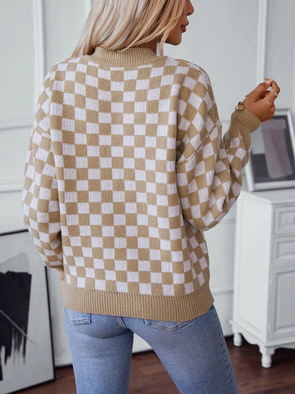 Sweaters- Winter Classic Checkered V-Neck Sweater- - IndioGear.com