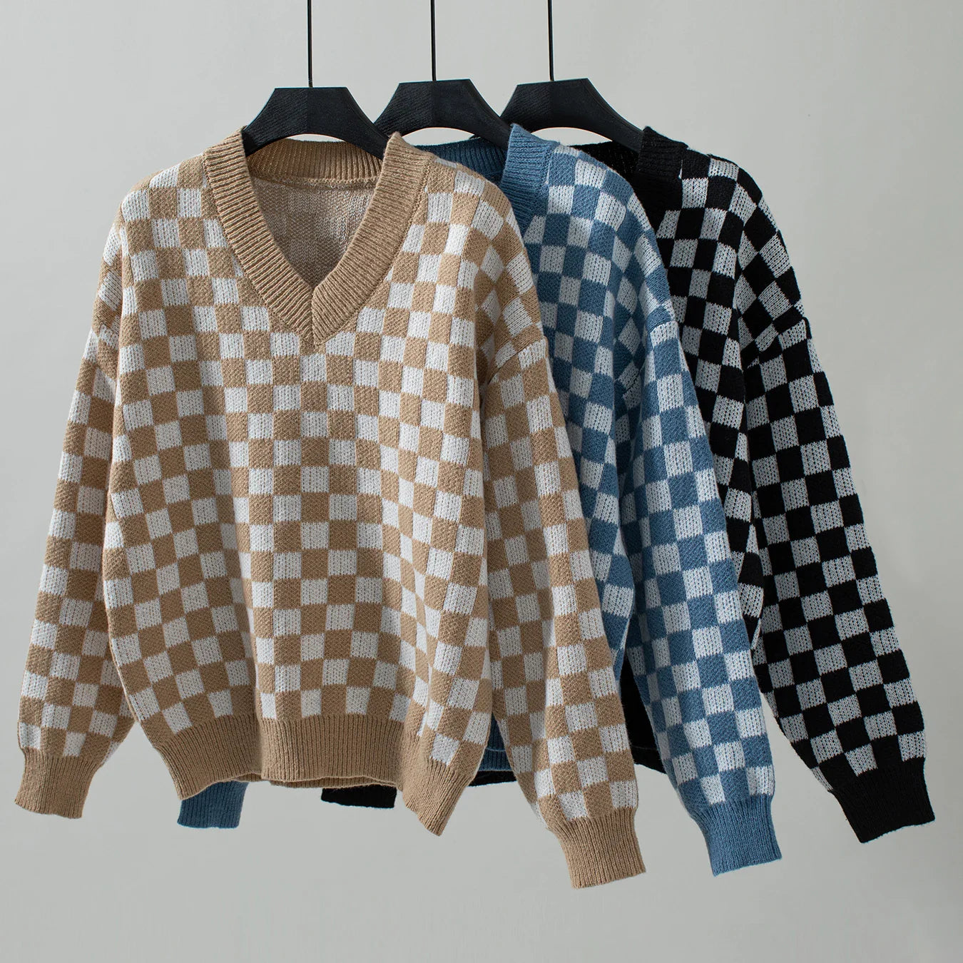 Sweaters- Winter Classic Checkered V-Neck Sweater- - IndioGear.com