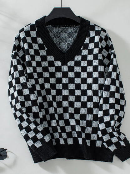 Sweaters- Winter Classic Checkered V-Neck Sweater- Black- IndioGear.com