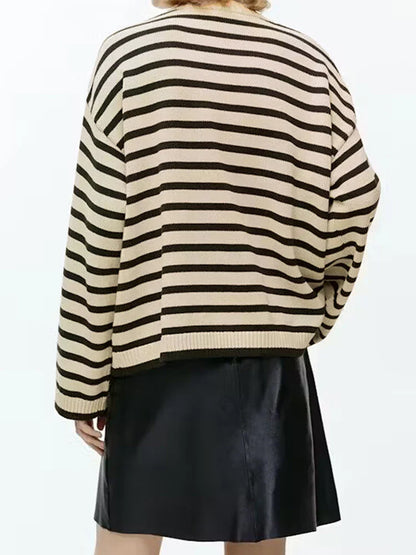 Sweaters- Women's Oversized Sweater with Side Buttons in Stripes- - IndioGear.com