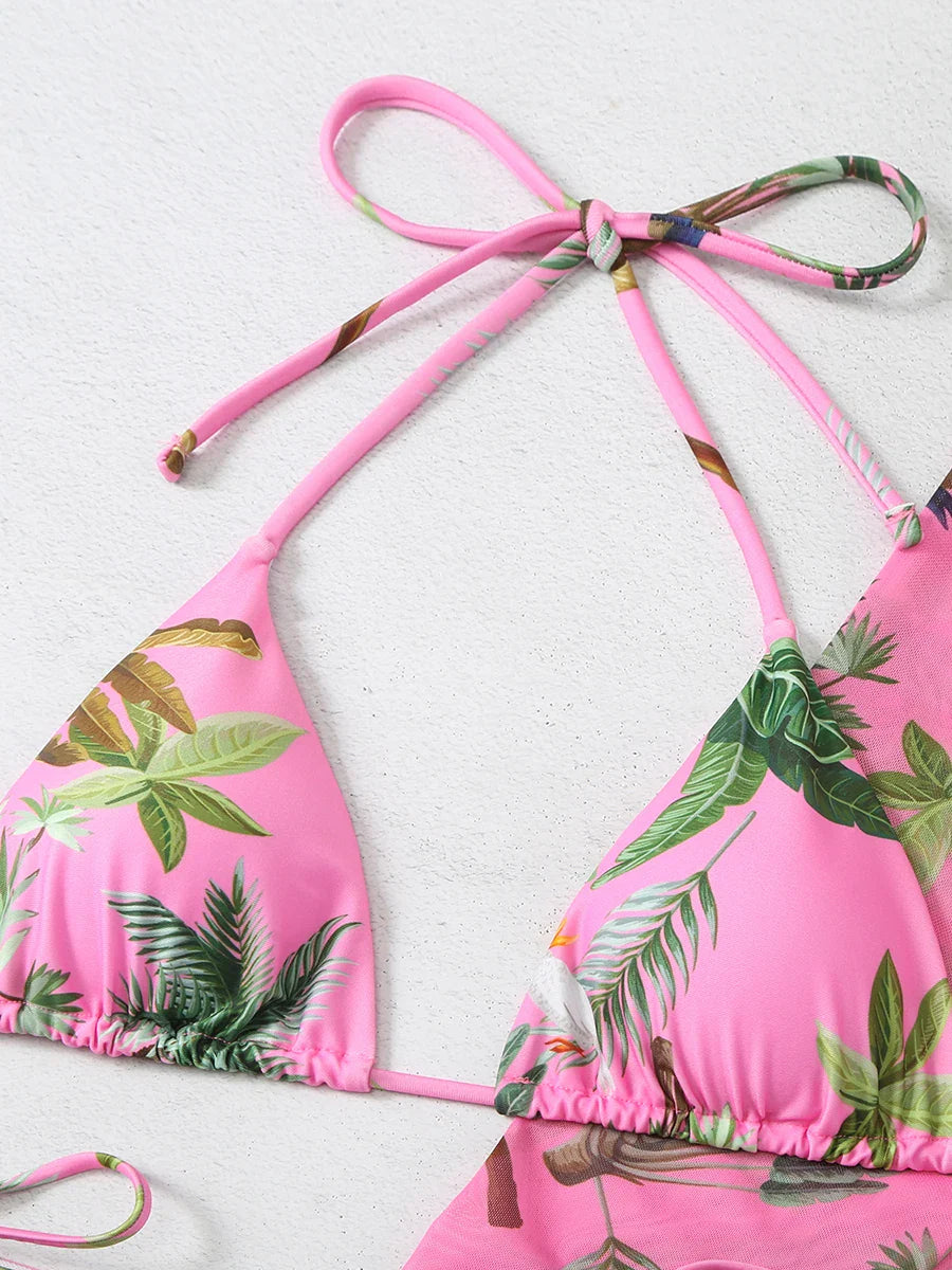 Maillot de bain 3 pièces élégant et floral romantique pour les journées ensoleillées