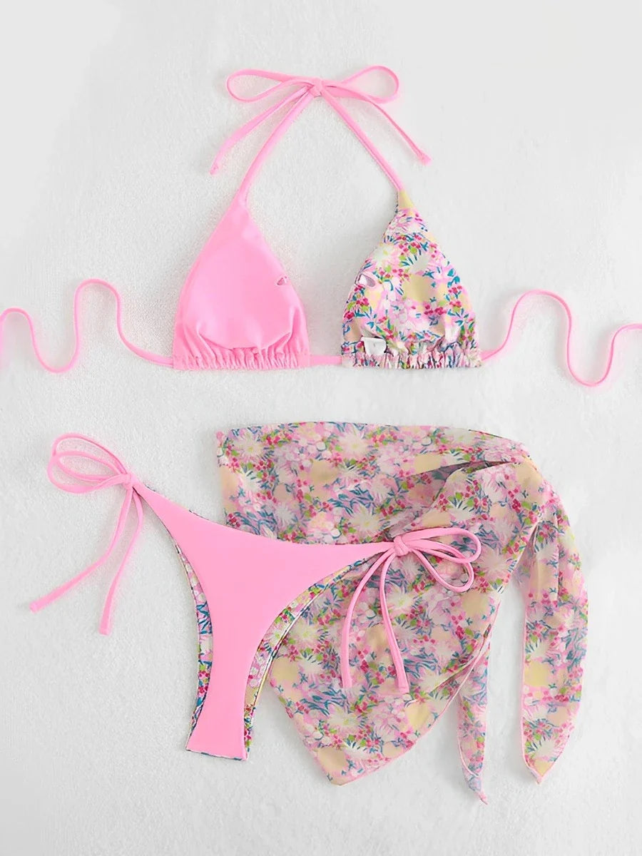 3-teiliges Bikini-Set mit Blumenmuster und Sarong für Damen