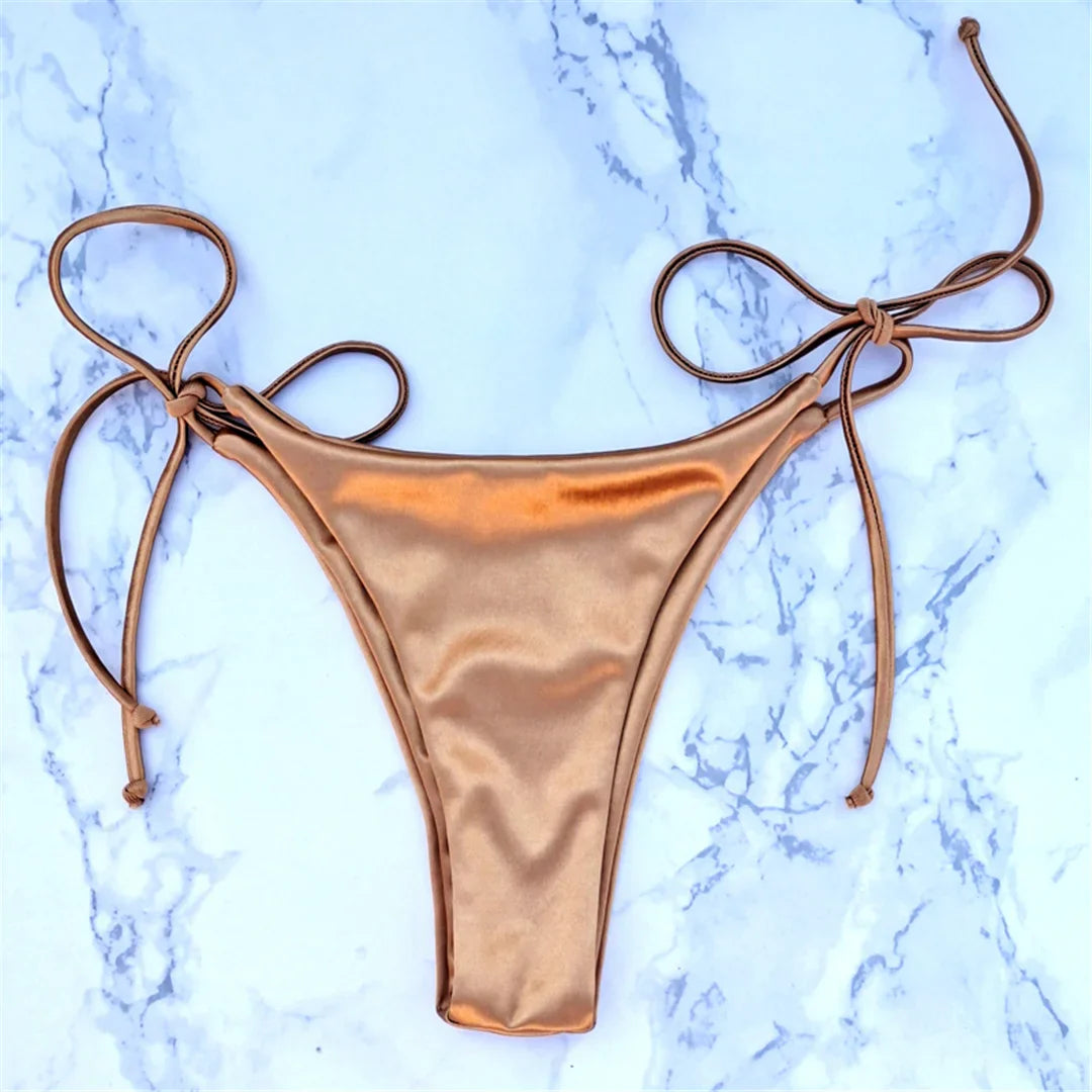 Bikini 2 pièces finition satinée pour femme - Votre incontournable pour les fêtes à la piscine