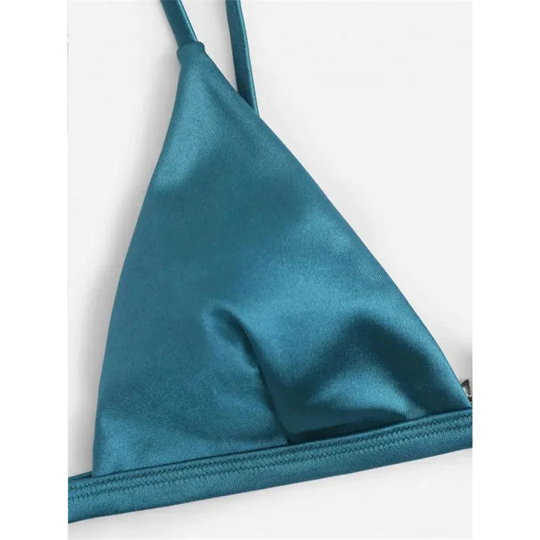 Zweiteiliger Bikini mit Satin-Finish für Damen – Ihr Must-Have für Poolpartys