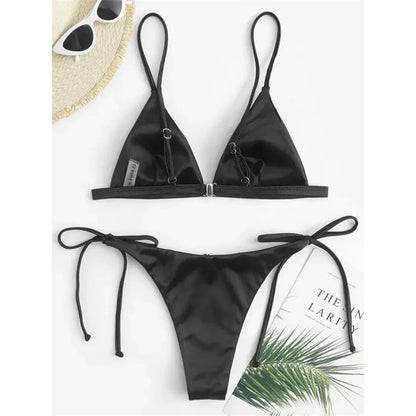 Zweiteiliger Bikini mit Satin-Finish für Damen – Ihr Must-Have für Poolpartys