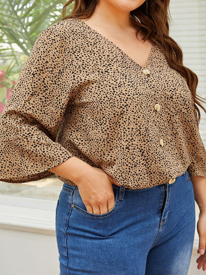 Blouses- Curvy Leopard Print Blouse- - IndioGear Fashion and Gear