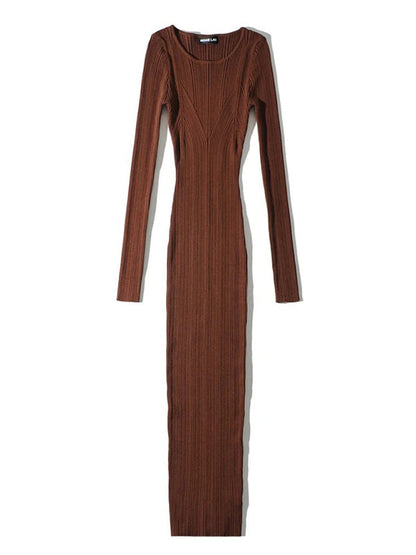 Body-Hugging Ribbed Midi Dress with Long Sleeves