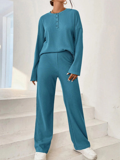 Knitted 2-Piece Loungewear Set - Long Sleeve Top & Relaxed Fit Pants