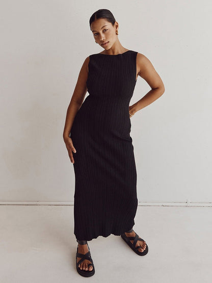 Ribbed Bodycon Sleeveless Pleated Midi Dress