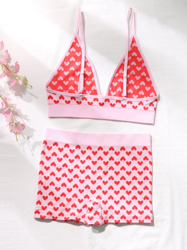 Love Print 2-Piece Loungewear Set - Sporty Bra and Boyshorts