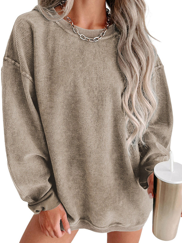 Sweatshirts- Loose Pullover Crewneck Sweatshirt for a Relaxed Look- - IndioGear Fashion and Gear