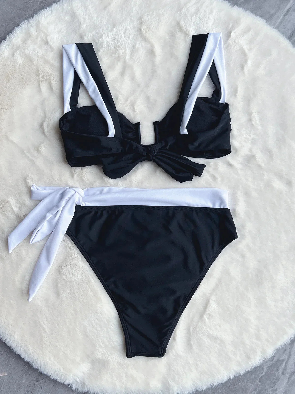 Swimwear- 👙🌊Contrast Binding 2-Piece Swimwear - Sweetheart Bra & High-Waisted Bikini🏖️- - IndioGear Fashion and Gear