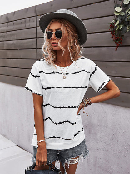 T-shirts- Essential Striped Round Neck Tee - Short Sleeves, Versatile Style Top- - Pekosa Women Clothing