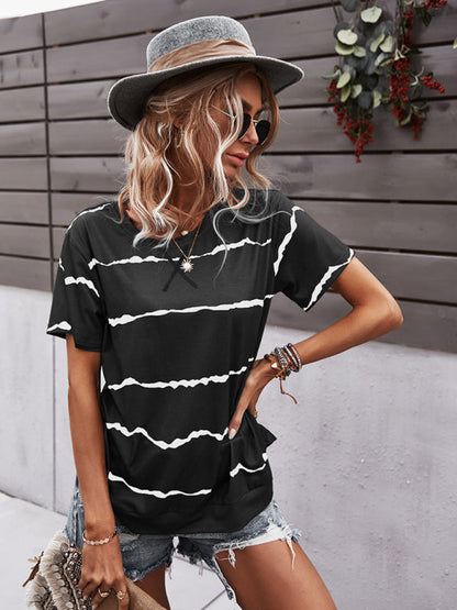 T-shirts- Essential Striped Round Neck Tee - Short Sleeves, Versatile Style Top- - Pekosa Women Clothing